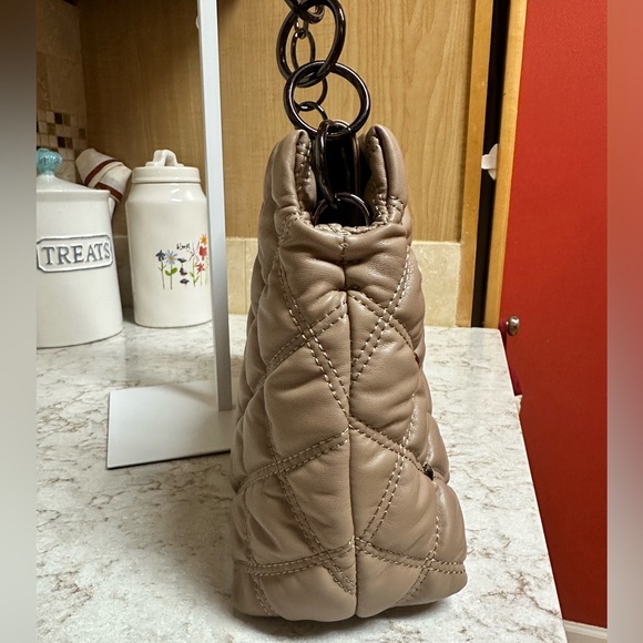 Gilda Paris Waffle Quilted Handbag/Shoulder Bag, NWT, Taupe Color - Picture 5 of 13